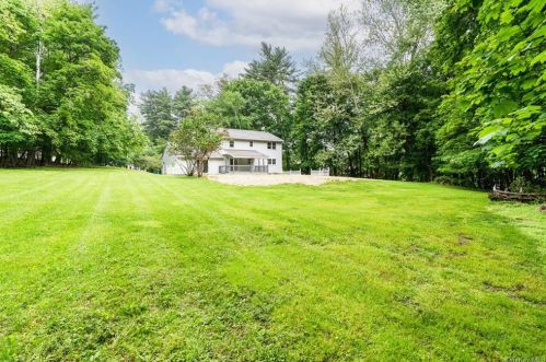 89 Randolph Ave, Poughkeepsie, NY 12603-3311