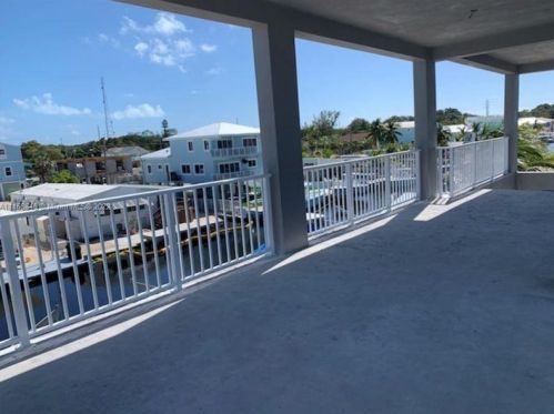 167 Long Key Rd, Key Largo, FL 33037-3053