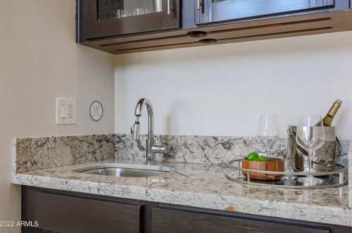 5013 Cholla St, Scottsdale AZ  85254-4630 exterior