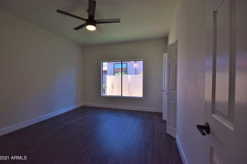 5529 Paradise Dr, Scottsdale AZ 85260-5433 exterior