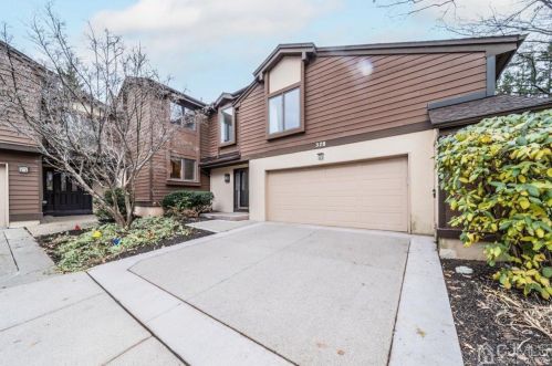 378 Sayre Dr, Princeton NJ  08540-5893 exterior