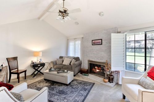 954 Cross St, Woodland CA  95695-4128 exterior