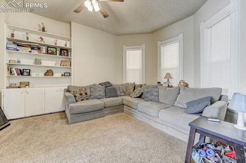 1031 Lake Ave, Pueblo CO 81004-2846 exterior