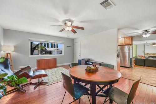 104 Clark Way, Vacaville CA  95687-6407 exterior