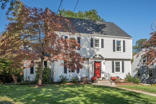 1986 Boulevard, Hartford, CT 06107-2808