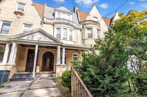 207 Prospect Ave, Mount Vernon, NY 10550-2347
