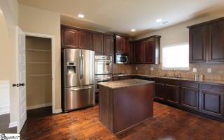 256 Oak Branch Dr, Simpsonville SC  29681-3256 exterior