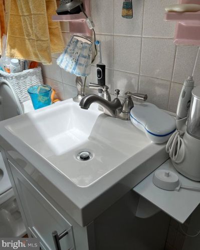 239 Ridge Rd, Browns Mills NJ  08015-4512 exterior