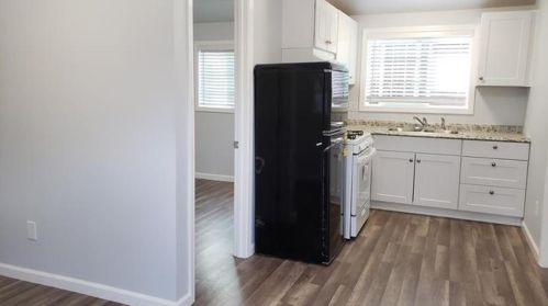 9429 Bancroft Ave, Oakland CA  94603-1828 exterior