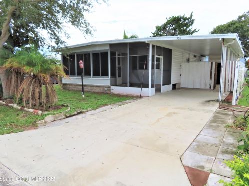 954 Laurel Cir, Sebastian, FL 32976-7299
