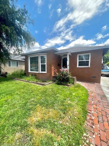 4838 Pearce Ave, Long Beach, CA 90808-1141