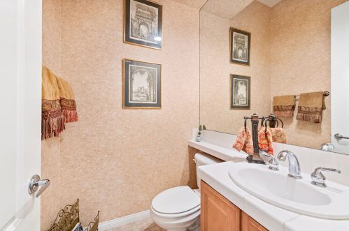 62 Via Del Pienza, Rancho Mirage CA  92270-5624 exterior