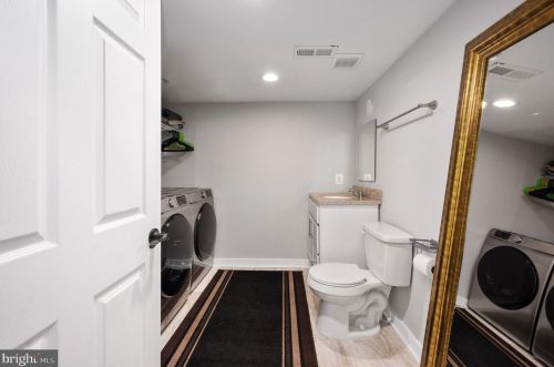 5901 Danielle Dr, Fredericksburg VA  22407-6495 exterior