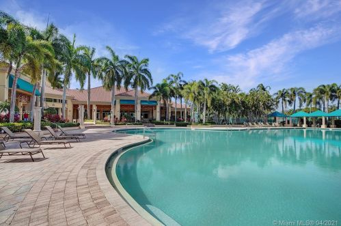 1885 139 Ter, Hollywood FL  33028-2837 exterior