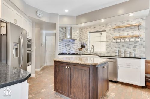 15414 Cuda Dr, Bakersfield CA  93307-9279 exterior