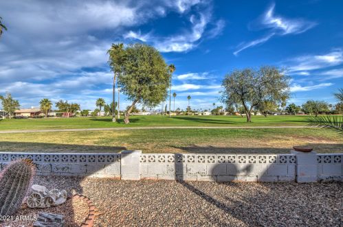 1635 72nd St, Mesa, AZ 85207-2802