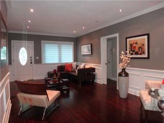 5742 35th St, Miami, FL 33155-4927