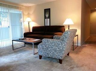 9823 130th Pl, Kirkland WA  98034-2713 exterior