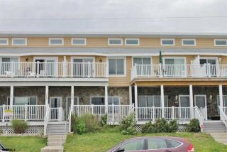 809 Brigantine Ave, Brigantine City, NJ 08203-3237