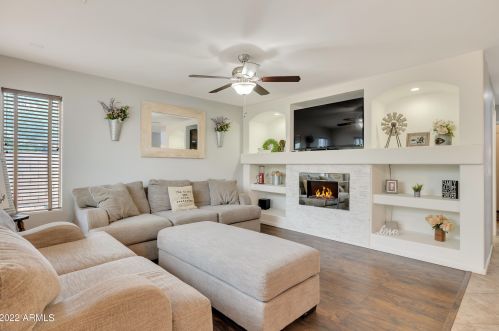 9417 Pioneer St, Tolleson AZ  85353-1504 exterior