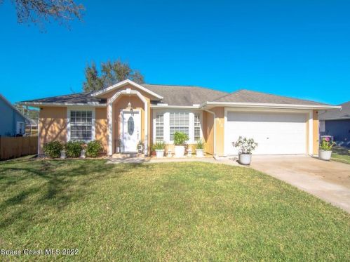 872 Jordan Ave, Sebastian, FL 32958-4840