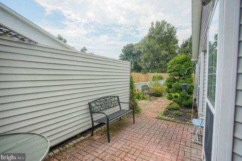 9 Pheasant St, Navy Sup Dpt PA  17050-3145 exterior