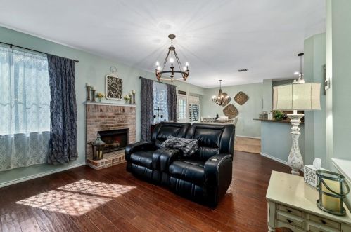 4513 Sandera Ln, Lewisville TX  75028-2038 exterior