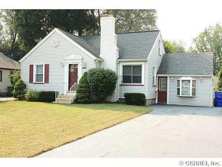 695 Bonesteel St, Rochester, NY 14616-4307