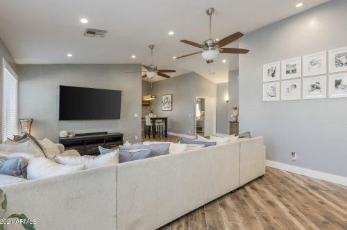 10309 Billings St, Mesa, AZ 85207-8132