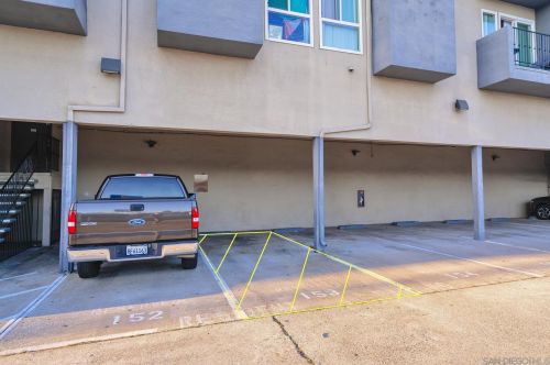 4860 Rolando Ct, San Diego CA  92115-2700 exterior