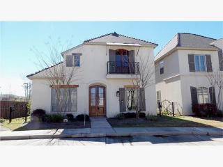 100 Anthony Ln, Mandeville, LA 70471-3064