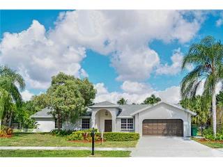 10481 18th St, Hollywood, FL 33025-1750