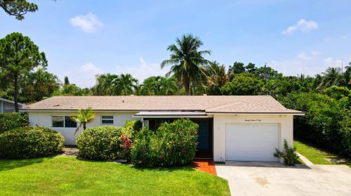 2705 6th St, Boynton Beach, FL 33435-7511