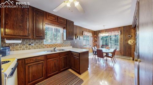 890 Black Mesa Cir, Twin Rock CO  80816-9036 exterior