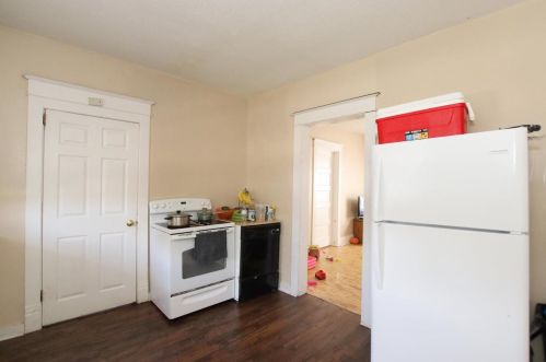 424 Scott St, Fond Du Lac, WI 54935-2632