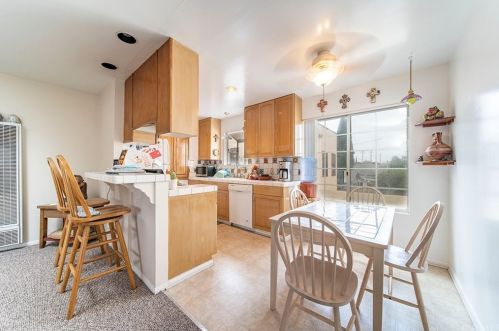 826 Obispo Ave, Long Beach CA  90804-5036 exterior