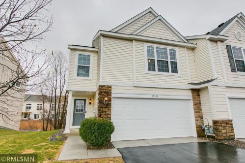 15402 Freedom Dr, Lino Lakes, MN 55038-6310