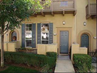 28 El Cajon, Irvine, CA 92602-0949