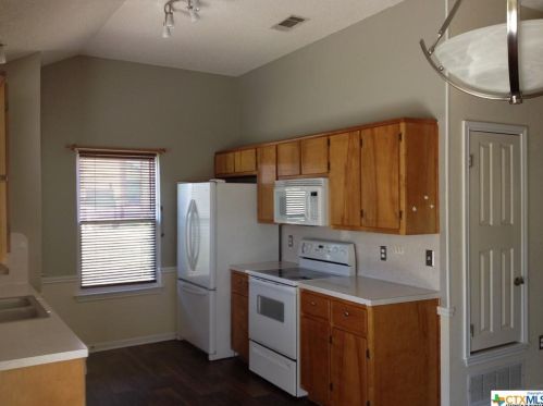 207 Bronc Dr, Copperas Cove TX  76522-1060 exterior