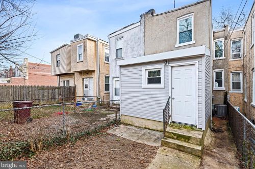 217 Dupont St, Wilmington DE  19805-3555 exterior