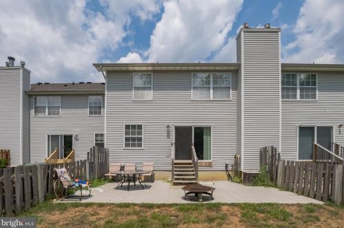 21 Fawn Ct, Lumberton Township NJ  08048-4279 exterior