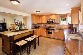 1762 Glenneyre St, Laguna Beach CA  92651-3222 exterior