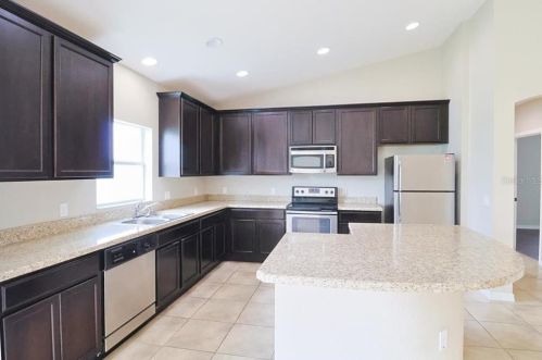 4002 Marina Isle Dr, Kissimmee FL 34746-1834 exterior