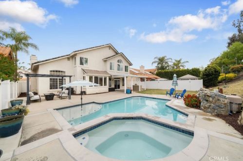 31695 Corte Rosario, Temecula CA  92592-6479 exterior