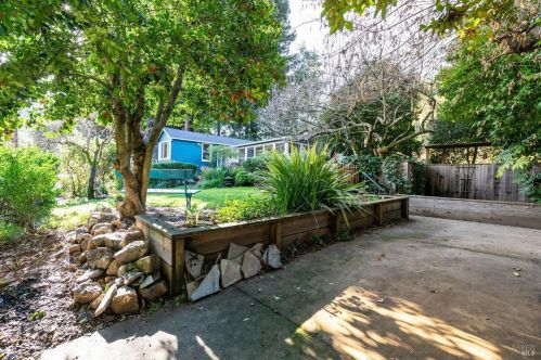 20310 Riv Blvd, Russian River CA  95462-9793 exterior
