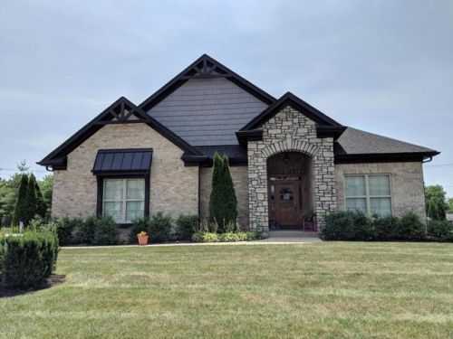 4800 Paddock Springs Dr, Louisville, KY 40299-3795