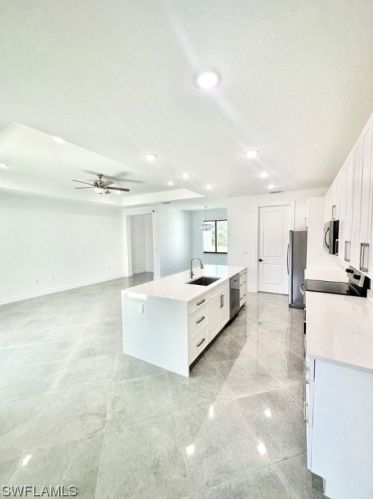 4125 19th Pl, Cape Coral FL  33904-8037 exterior