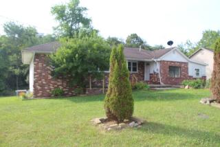 620 Hillcrest Dr, Crossville, TN 38555-8702