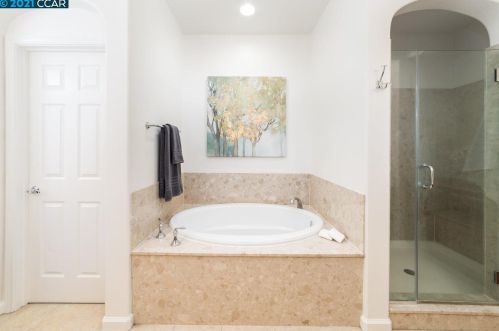 1040 Zebrina Way, San Ramon CA  94582-5209 exterior