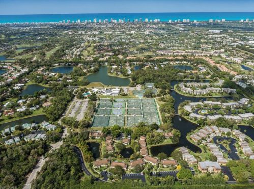 1950 Bald Eagle Dr, Naples, FL 34105-2970